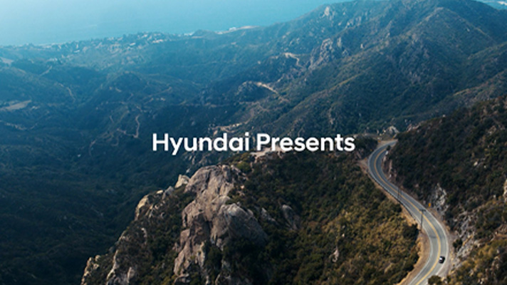 'Hyundai Presents' 이라고 적힌 BTS 협업 영상의 한 장면