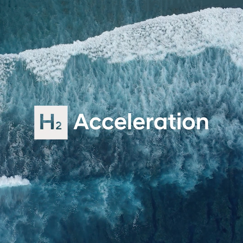 현대자동차 H2 이코노미 캠페인 포스터, H2 Acceleration