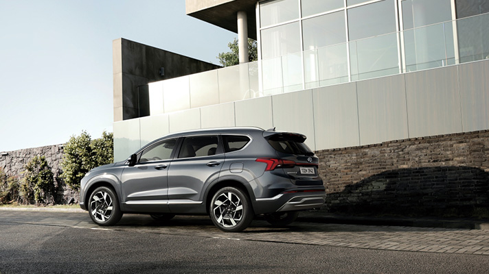 SUV 시장의 트렌드를 이끄는 더 뉴 싼타페