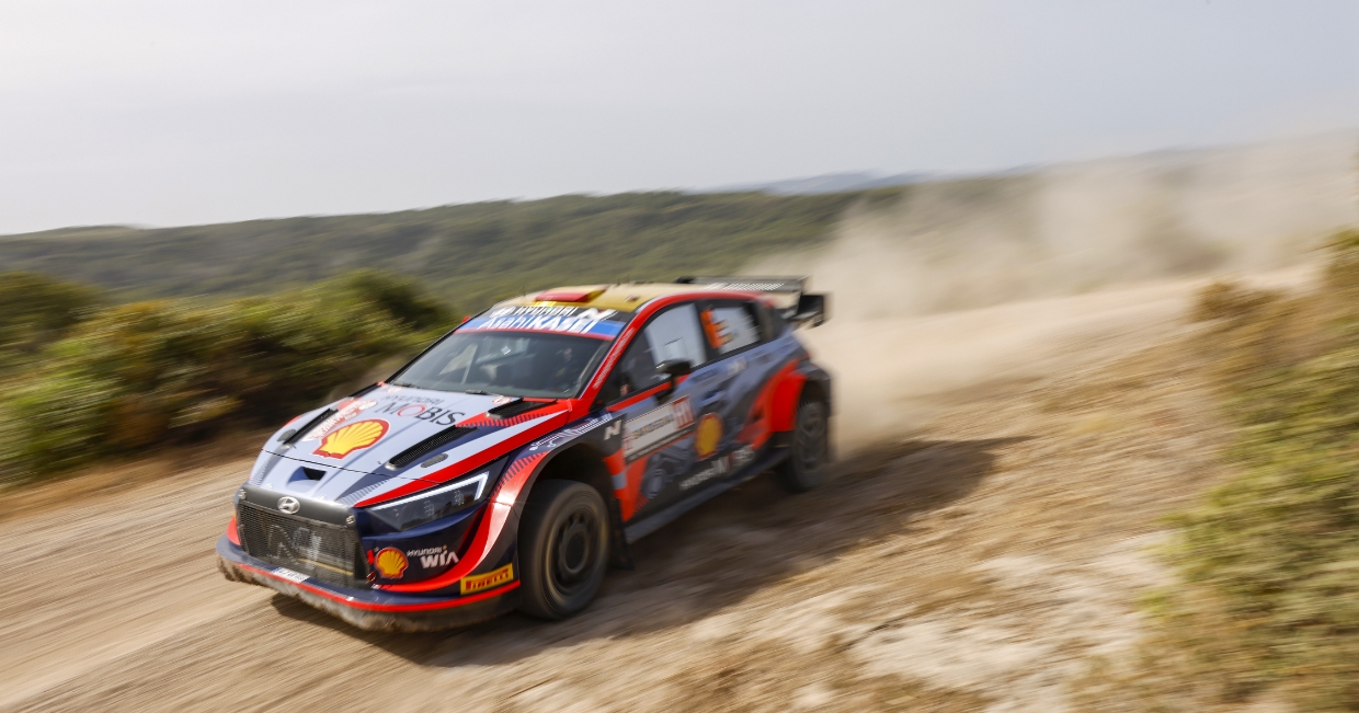 현대 i20 N WRC 랠리1의 주행 모습