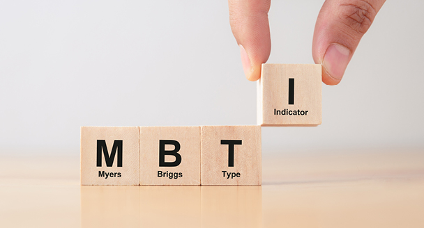 MBTI 성격유형검사를 상징하는 이미지. MBTI 성격유형검사는 나도 몰랐던 나 자신에 대해 알게 해주는 도구로 많은 인기를 끌고 있다.