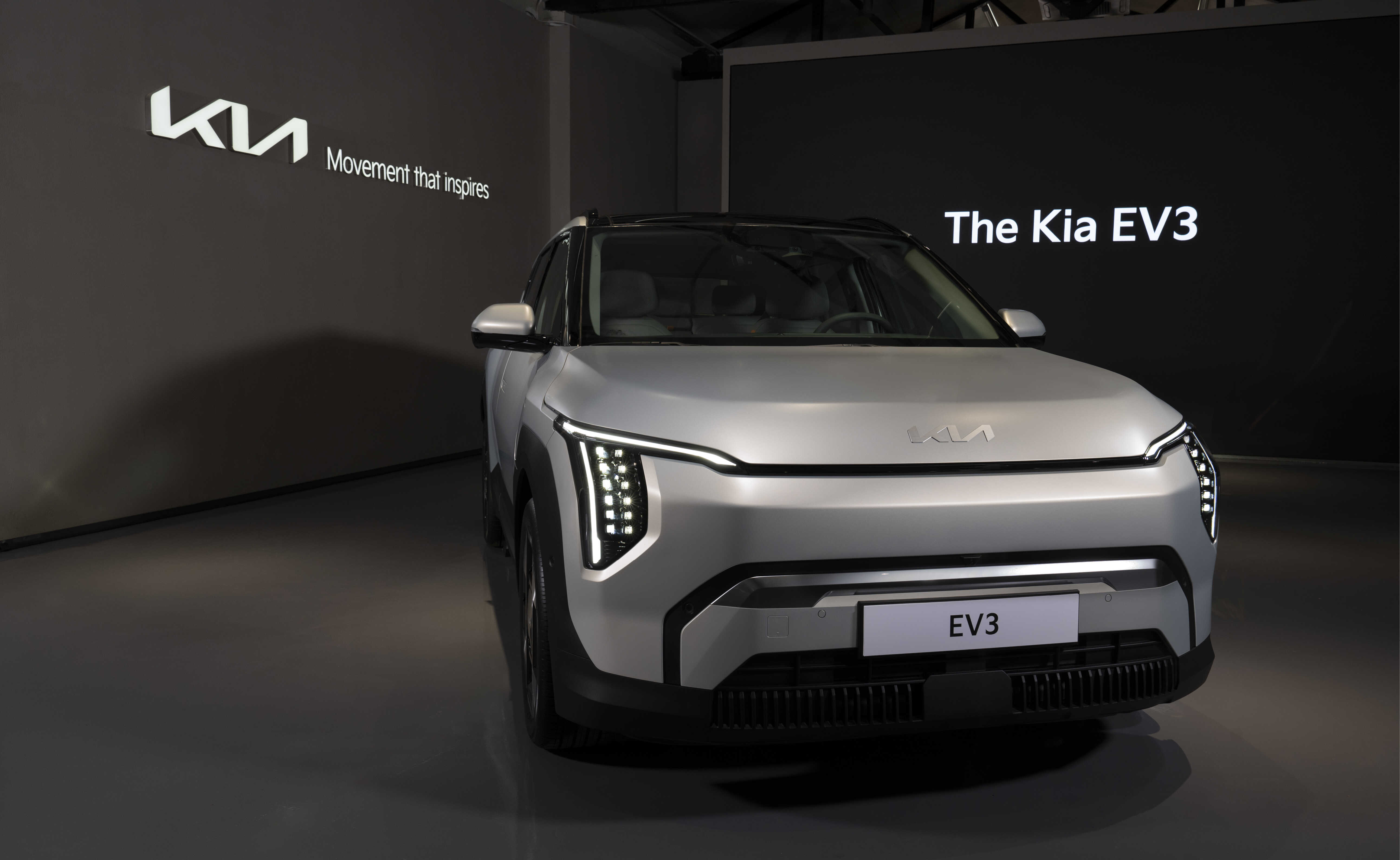 EV3 전면부 모습