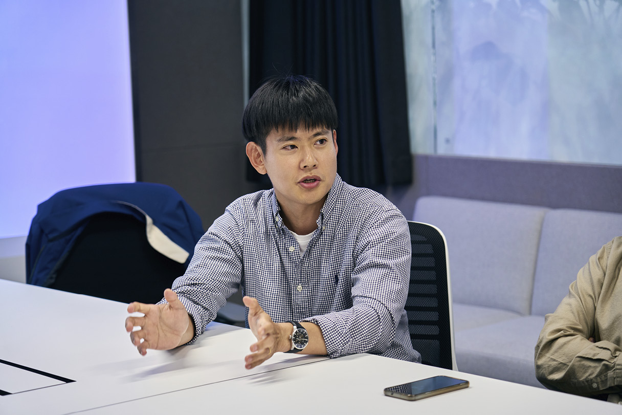 MLV샤시설계6팀 정기 책임연구원은 에어 인테이크 덕트의 후방 배치로 기류 소음이 발생하는 부작용을 마주했다고 이야기한다