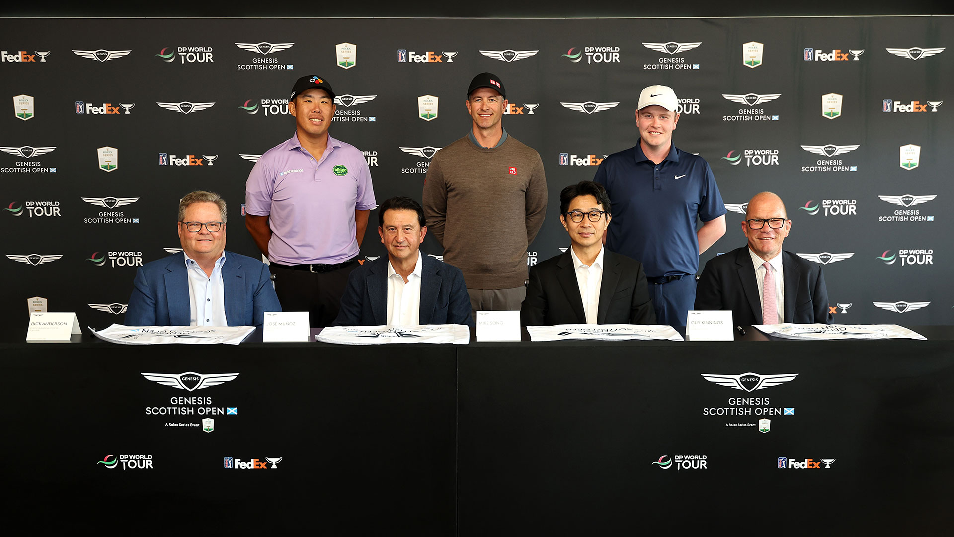 (왼쪽부터) PGA 투어 최고 커머셜 책임자 릭 앤더슨(Rick Anderson), PGA 투어 안병훈(Ben An) 선수, 현대자동차 대표이사 호세 무뇨스 사장, PGA 투어 아담 스콧(Adam Scott) 선수, 제네시스사업본부장 송민규 부사장, DP 월드투어 로버트 매킨타이어(Robert MacIntyre) 선수, DP 월드투어 최고경영자 가이 키닝스(Guy Kinnings)